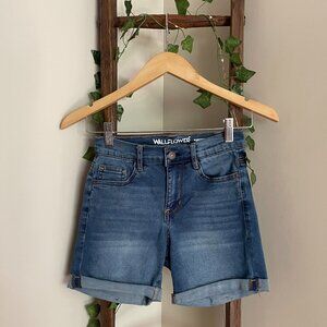 Cuffed Denim Shorts – Mid-Rise, Rolled Hem